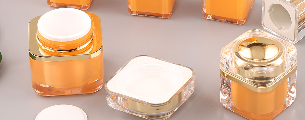 Special requirements for cosmetic packaging materials