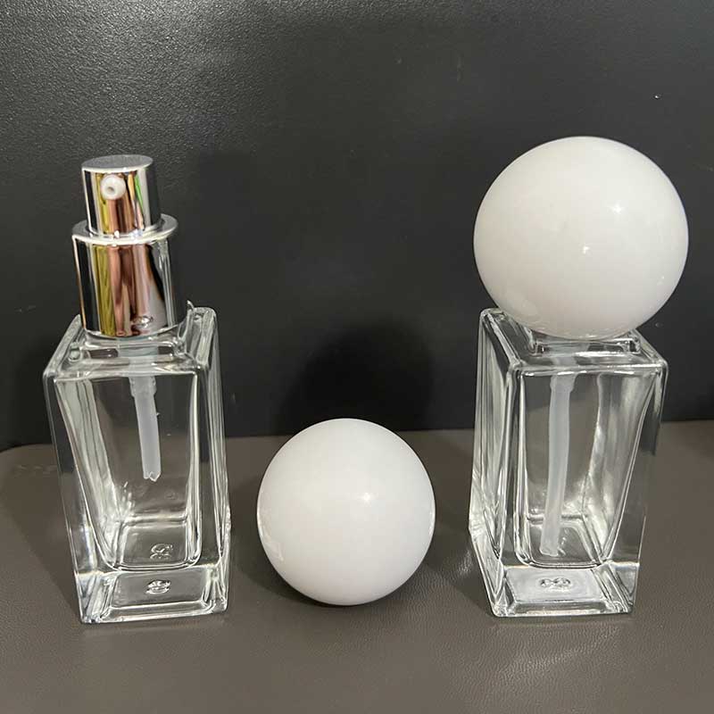 Empty Refillable Glass Emulsion Essence Bottle With Round Head
