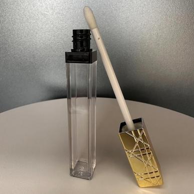 OEM Empty Transparent Square Lip Gloss Tube Container with Gold Cap