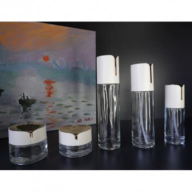 Simple Glass Cosmetic Bottles Set with White Cover