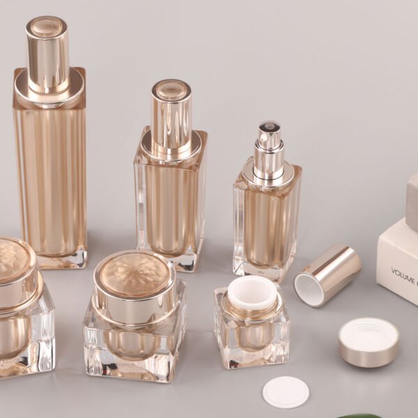 Custom Luxury Acrylic Plastic Lotion Bottle and Jar